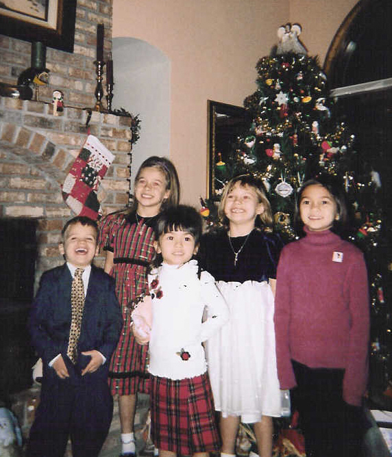 xmastreecousins.jpg
